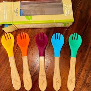 AVANCHY BAMBOO BABY FORKS SET - BPA FORKS - BAMBOO AND SILICONE TODDLER FORK